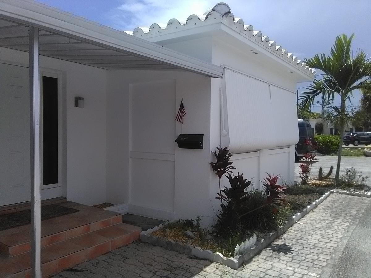 הוסטל Downtown Hollywood Beach Students' Dorm מראה חיצוני תמונה